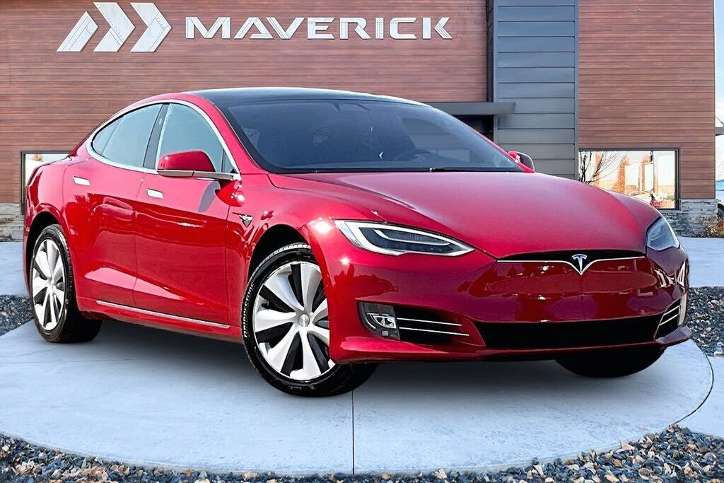 2020 TESLA Model S