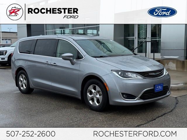 2019 CHRYSLER Pacifica