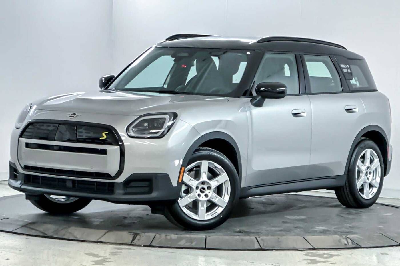 2025 MINI Countryman