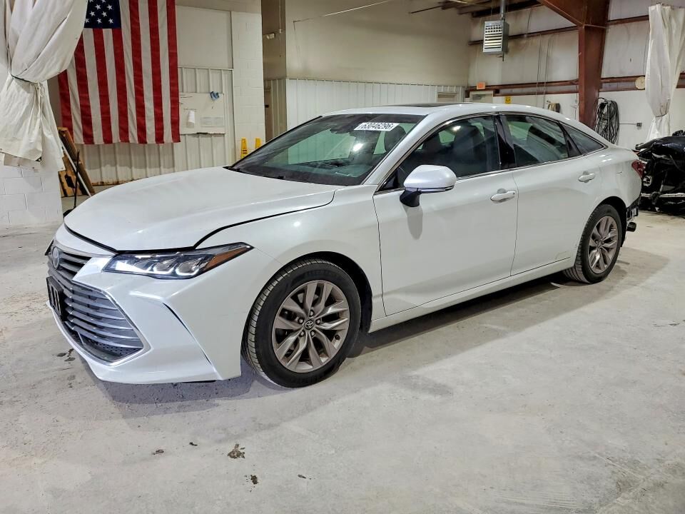 2019 TOYOTA Avalon