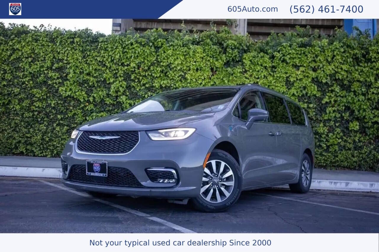 2021 CHRYSLER Pacifica