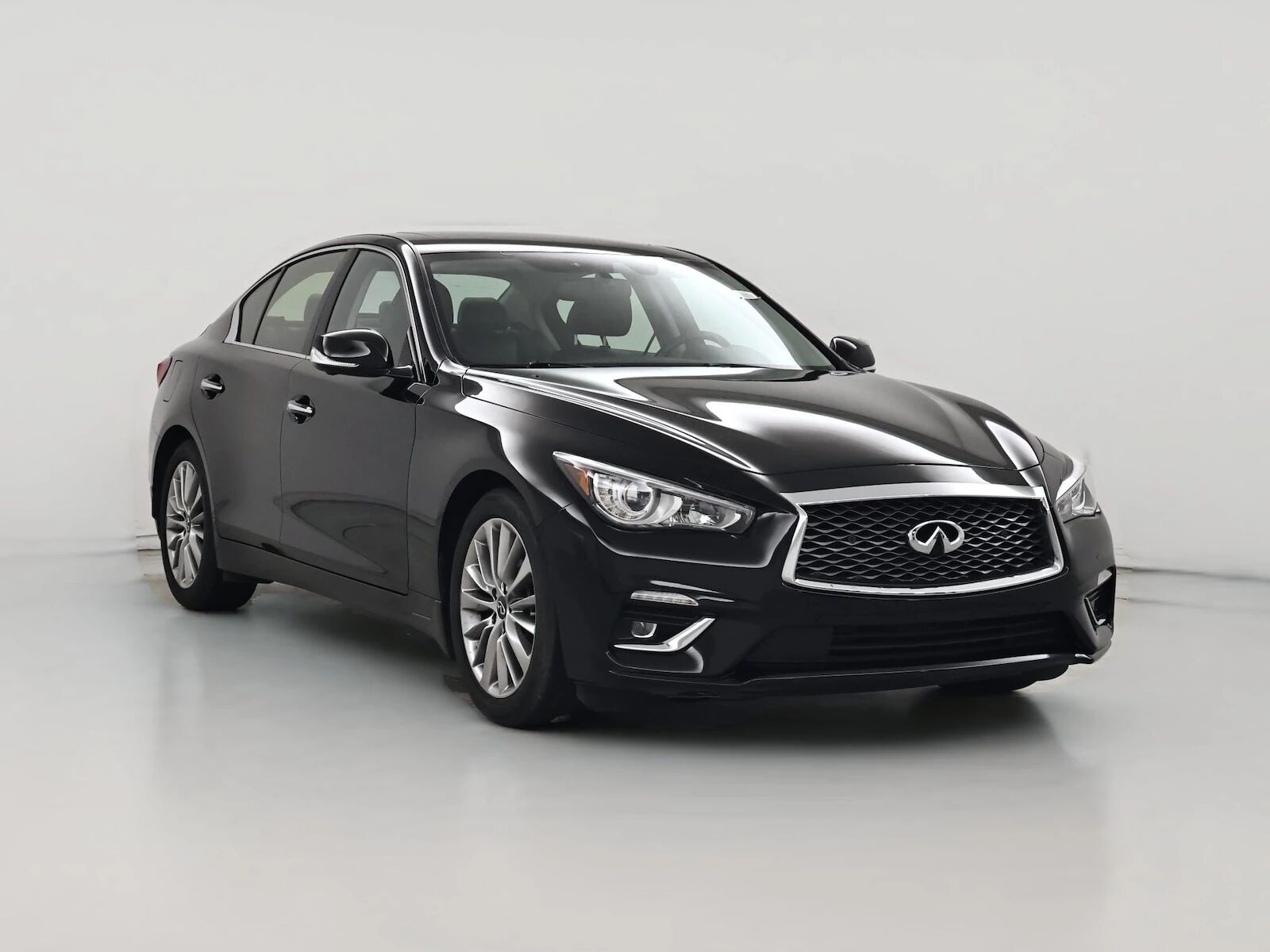 2024 INFINITI Q50