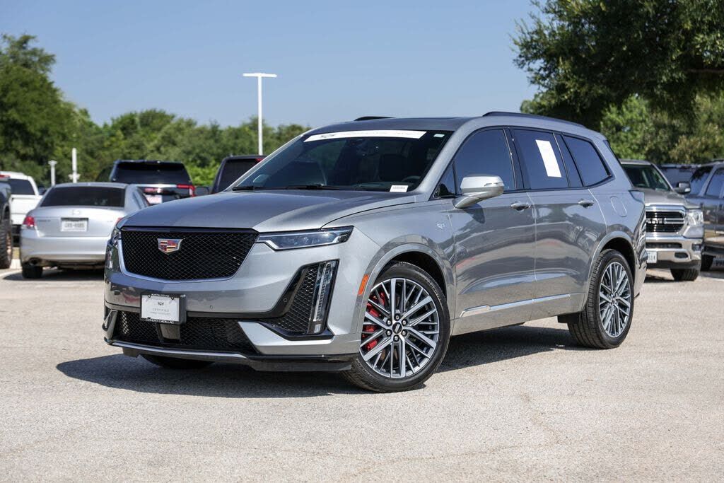 2024 CADILLAC XT6