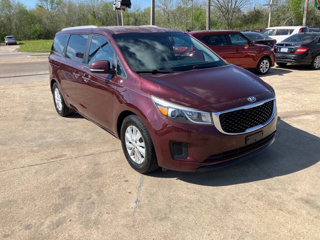 2016 KIA Sedona
