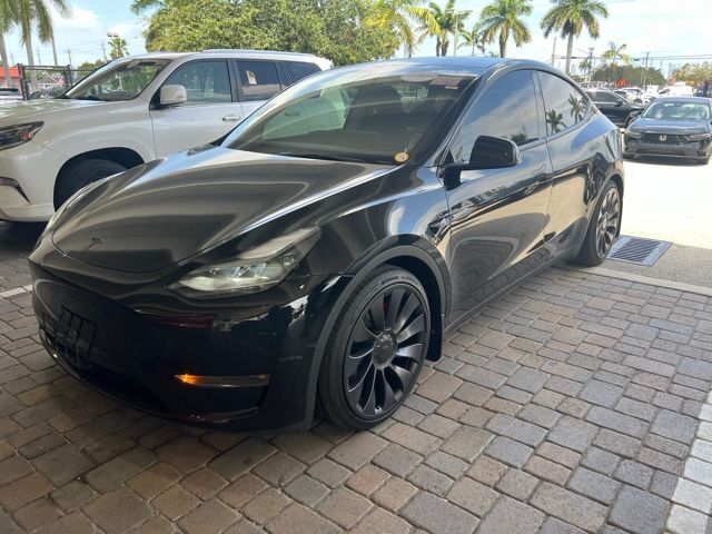 2024 TESLA Model Y