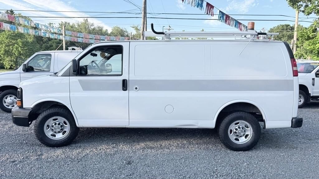 2012 CHEVROLET Express