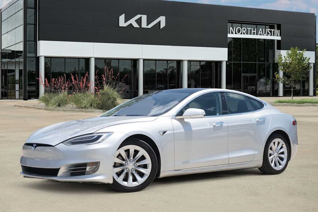 2017 TESLA Model S