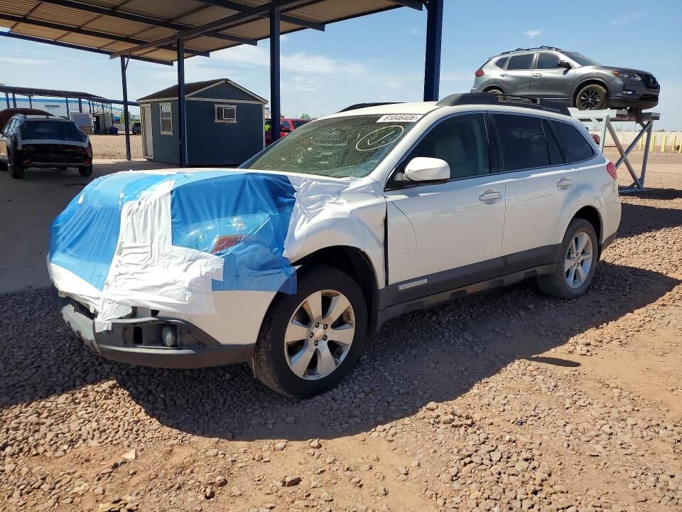 2011 SUBARU Outback