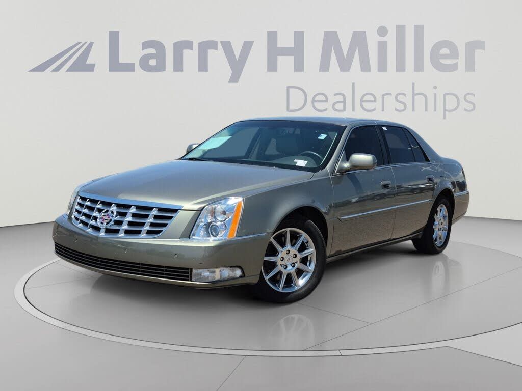 2011 CADILLAC DTS