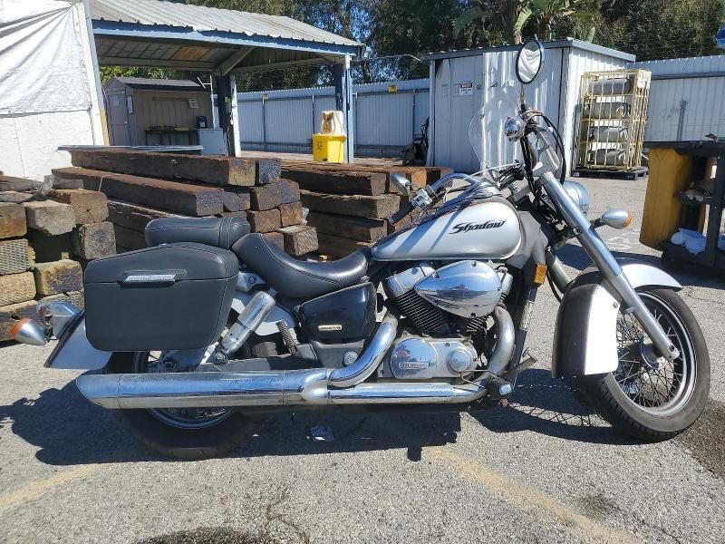 2004 HONDA VT750