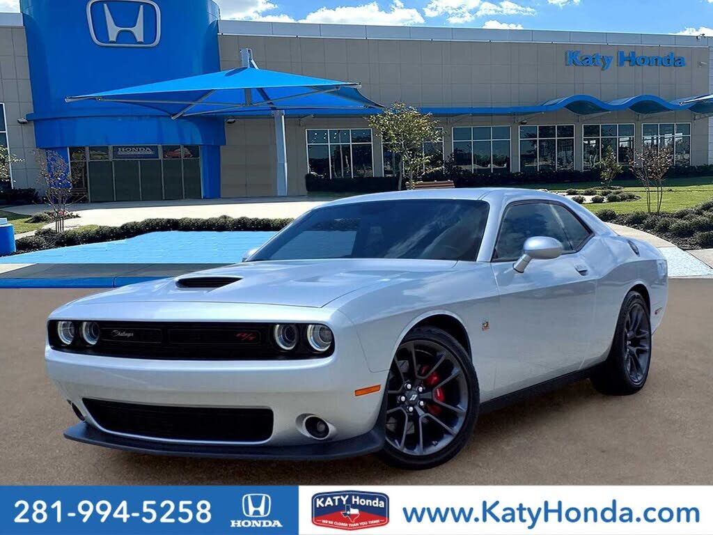 2020 DODGE Challenger