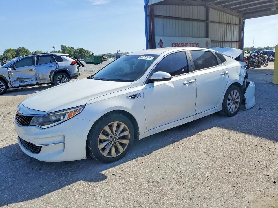 2018 KIA Optima
