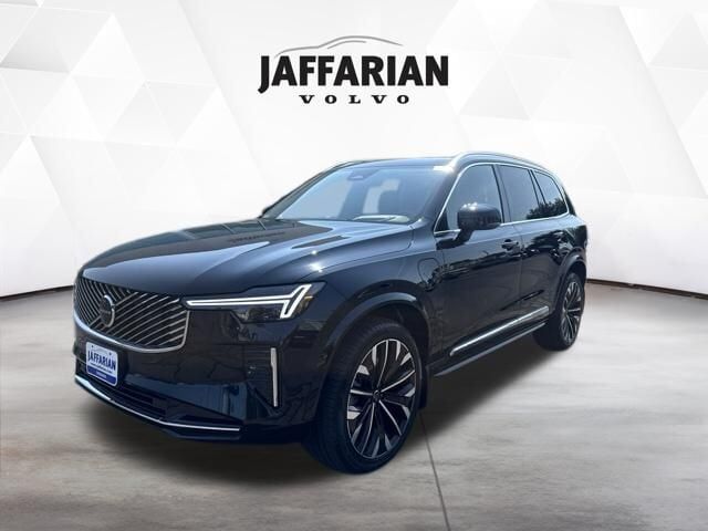 2026 VOLVO XC90