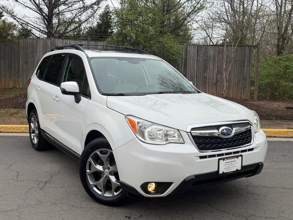 2015 SUBARU Forester