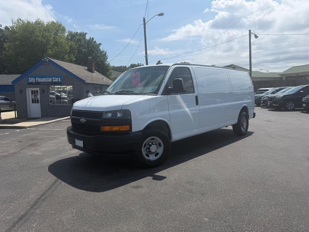 2018 CHEVROLET Express