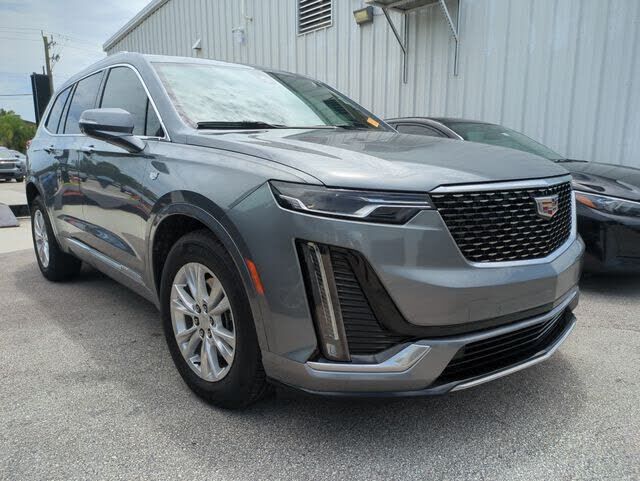 2022 CADILLAC XT6