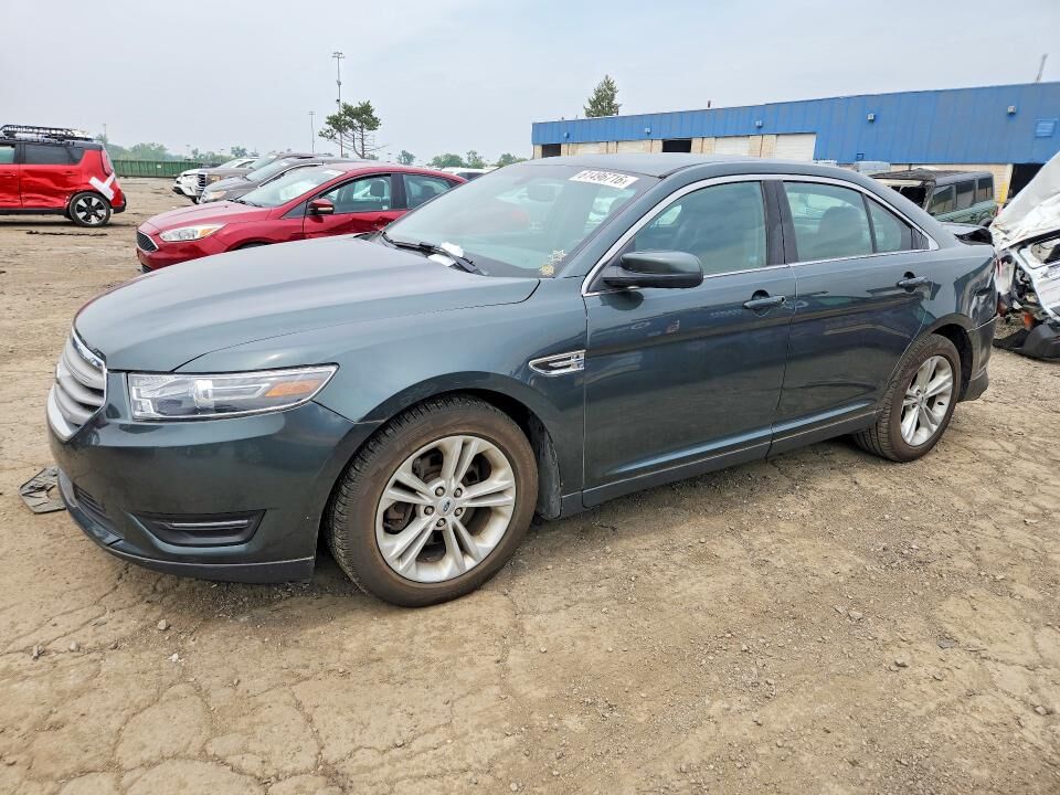 2016 FORD Taurus