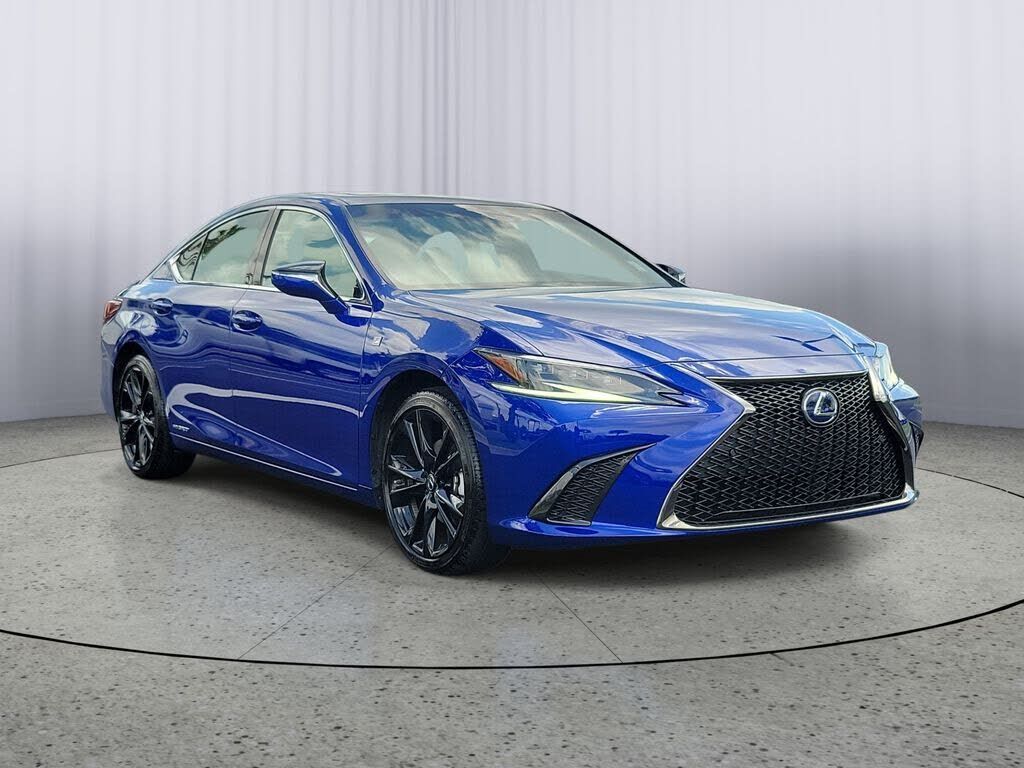 2022 LEXUS ES