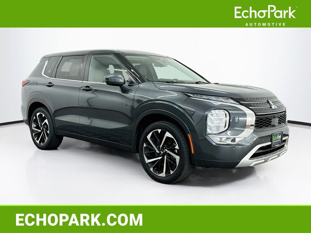 2024 MITSUBISHI Outlander