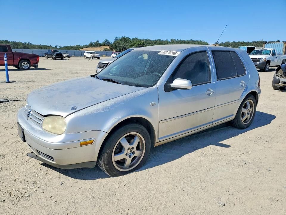 2003 VOLKSWAGEN Golf