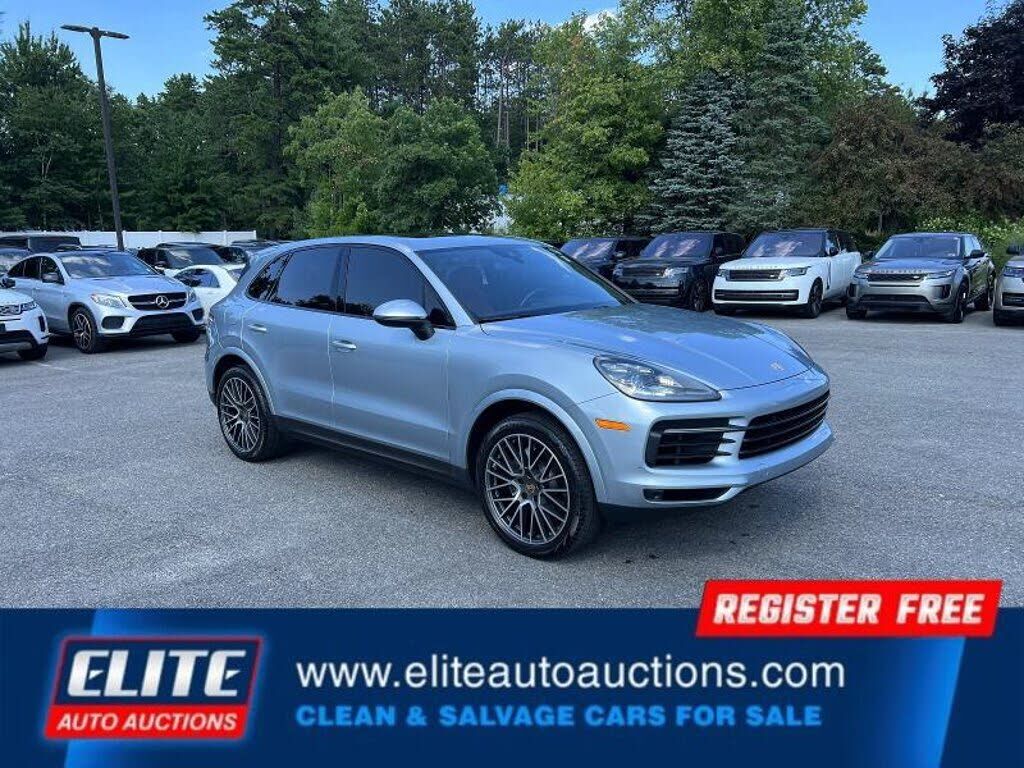 2020 PORSCHE Cayenne