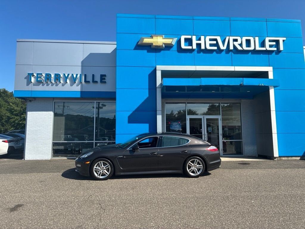 2012 PORSCHE Panamera
