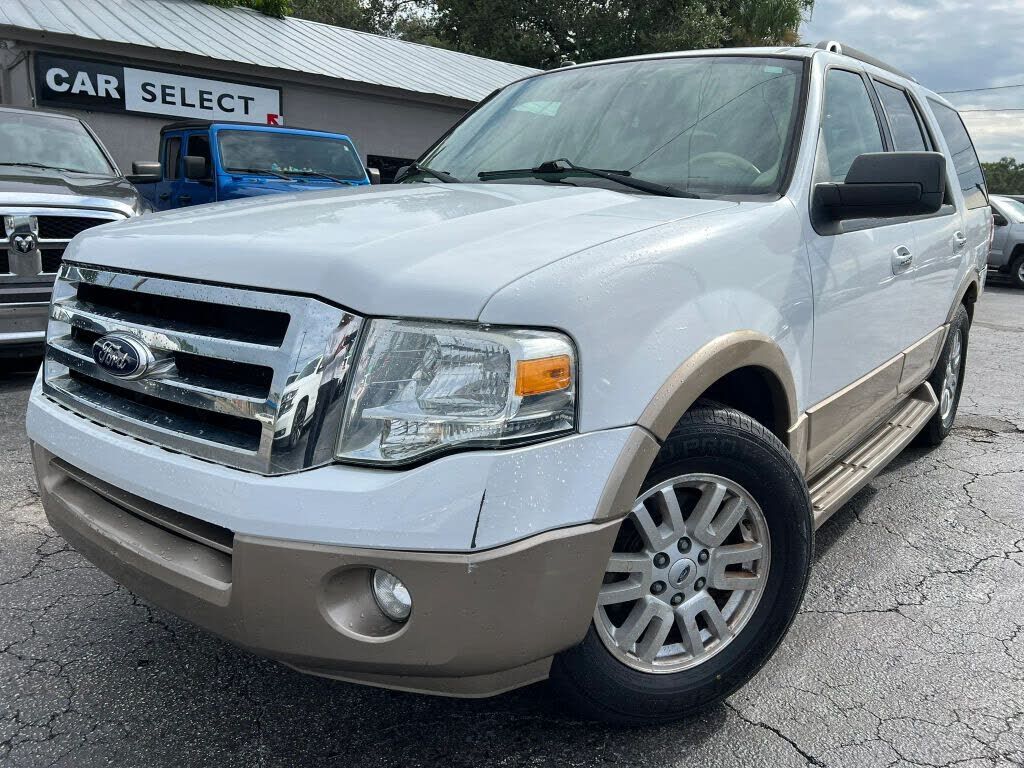 2013 FORD Expedition