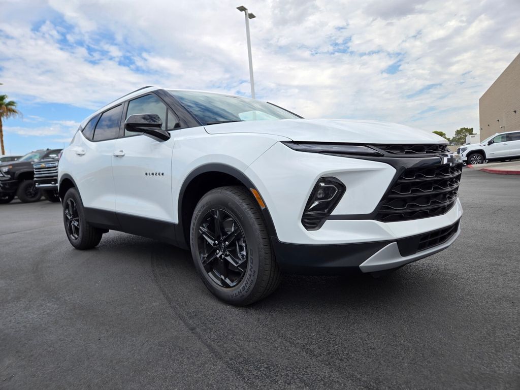 2026 CHEVROLET Blazer