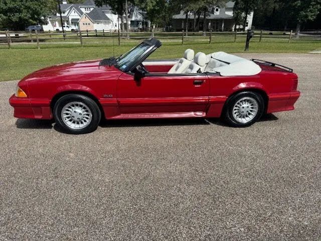 1988 FORD Mustang