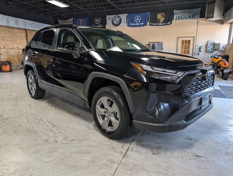 2023 TOYOTA RAV4