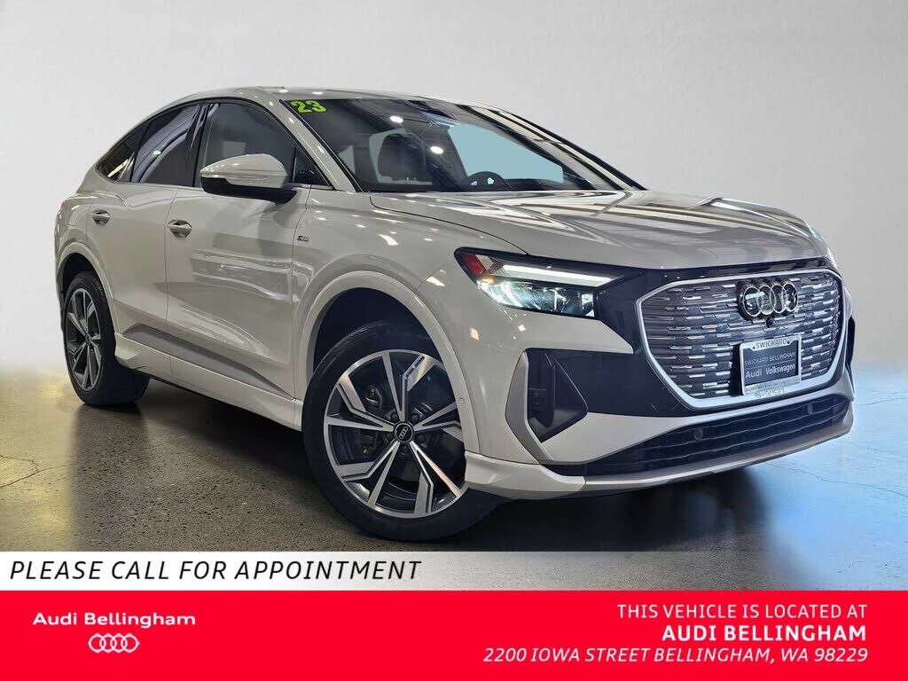 2023 AUDI Q4