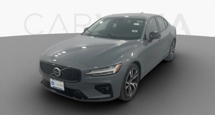 2023 VOLVO S60