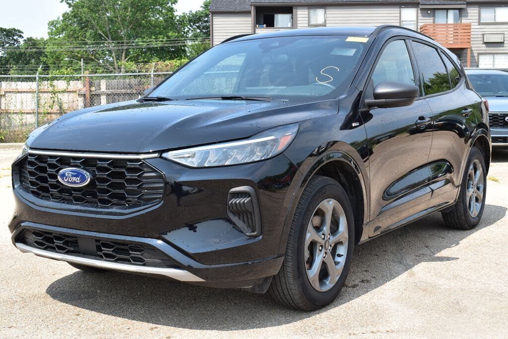 2024 FORD Escape