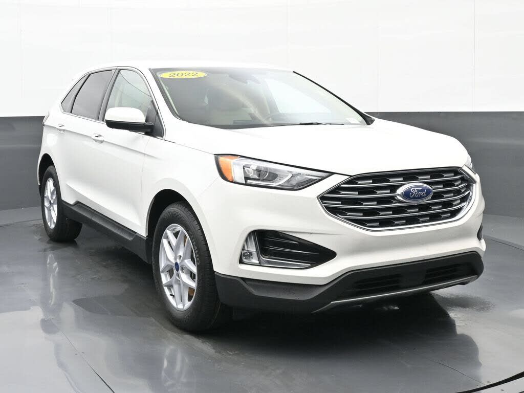 2022 FORD Edge