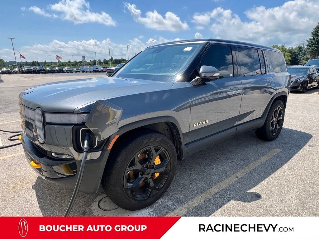 2023 RIVIAN R1S