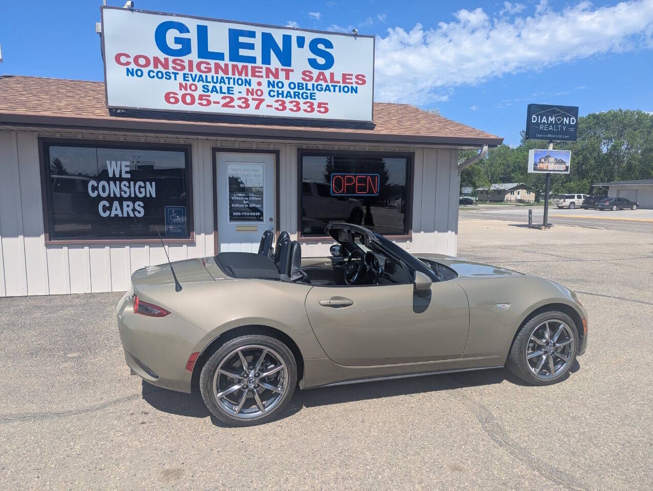 2023 MAZDA MX-5