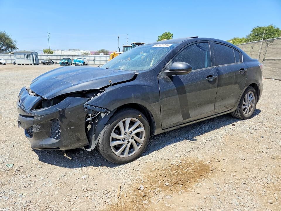 2012 MAZDA Mazda3