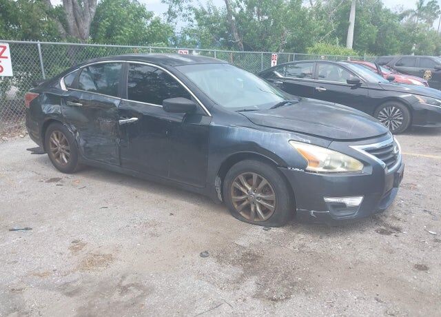 2015 NISSAN Altima