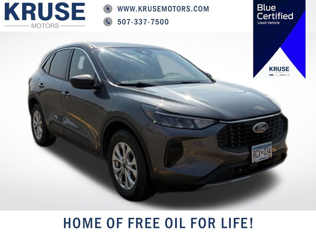 2024 FORD Escape
