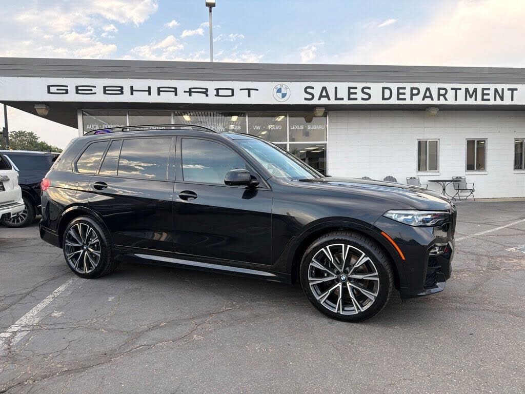 2021 BMW X7