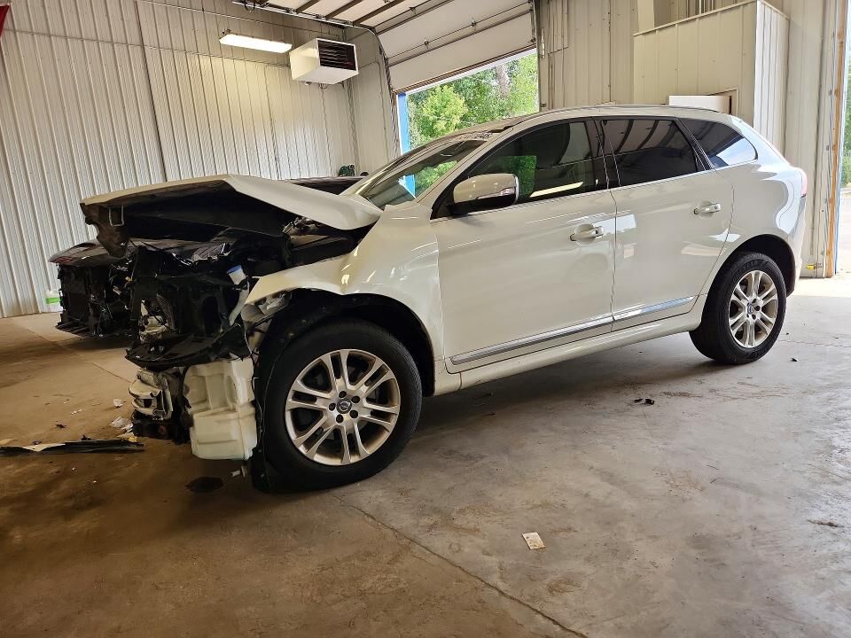 2016 VOLVO XC60