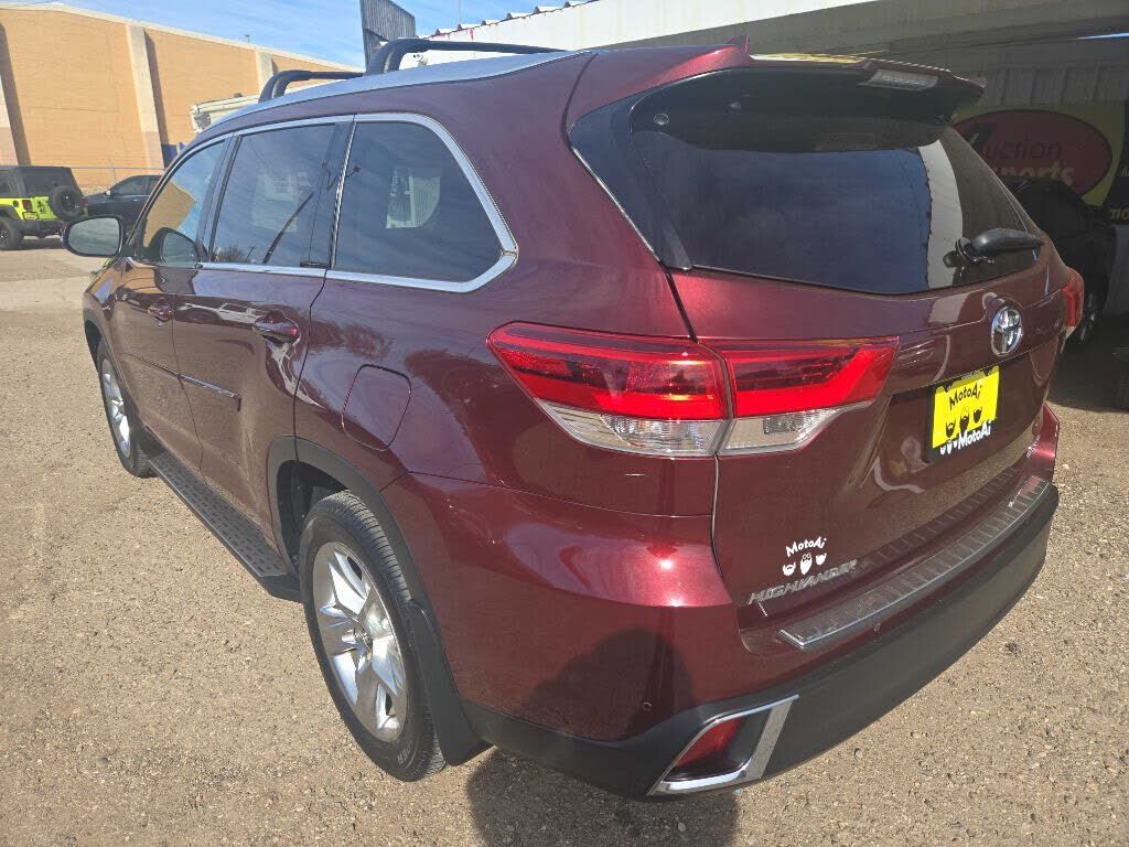 2018 TOYOTA Highlander