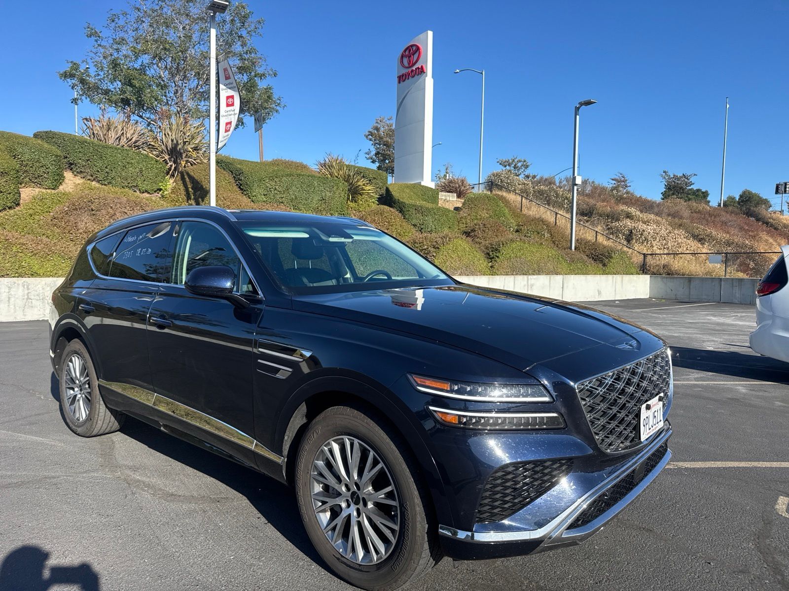 2025 GENESIS GV80