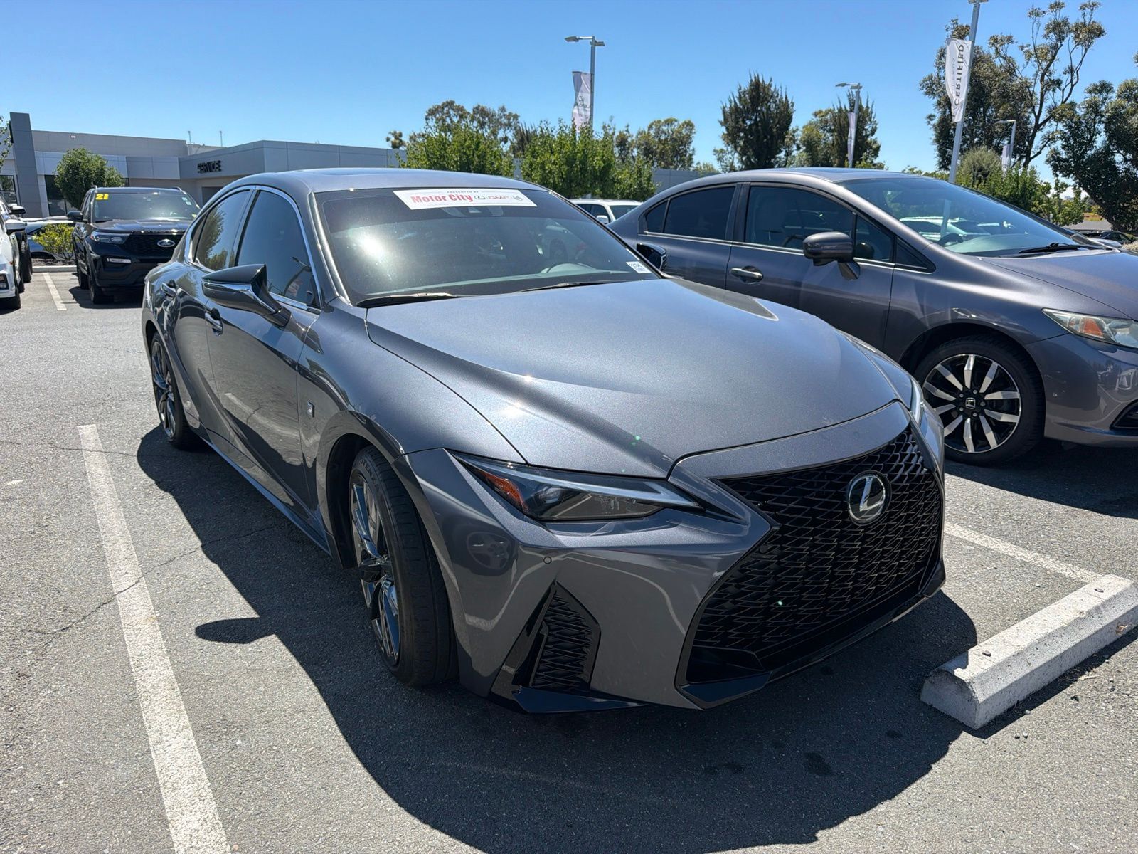 2022 LEXUS IS