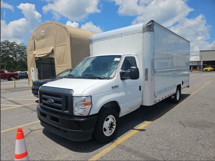 2021 FORD E-350