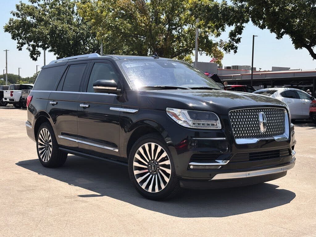 2019 LINCOLN Navigator