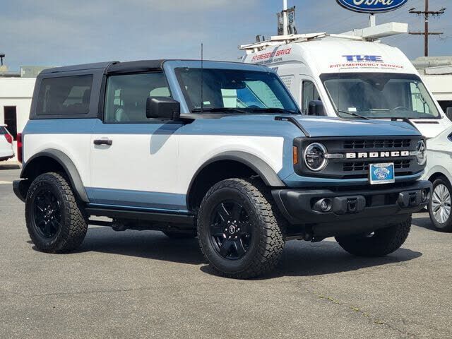 2024 FORD Bronco