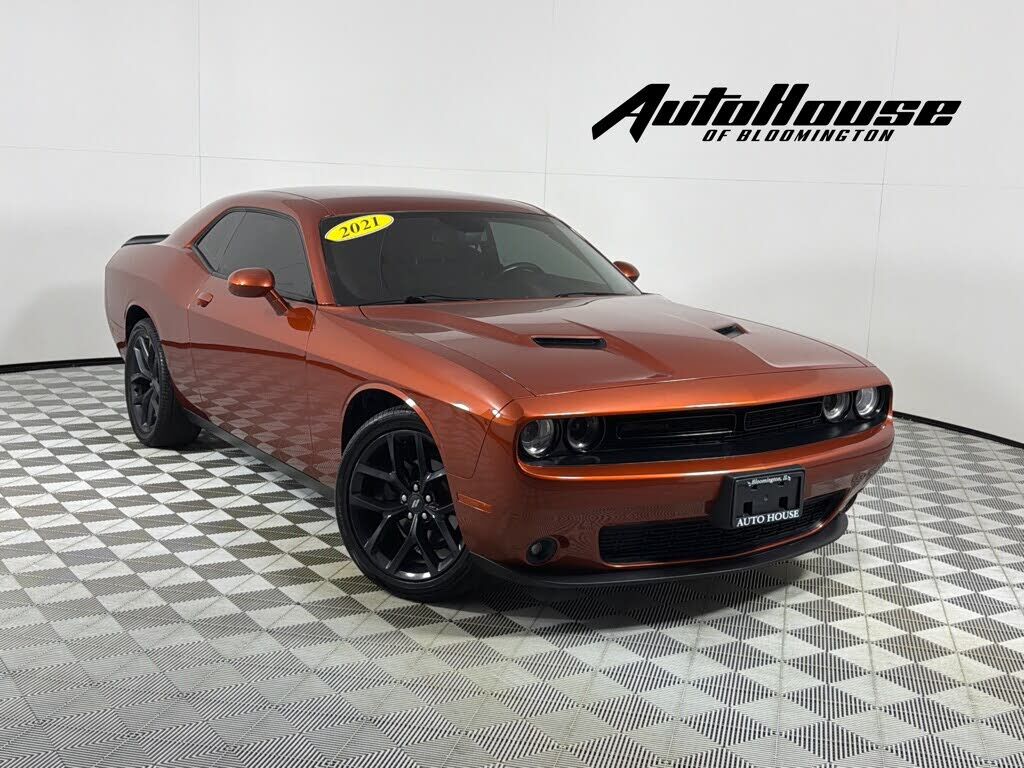 2021 DODGE Challenger