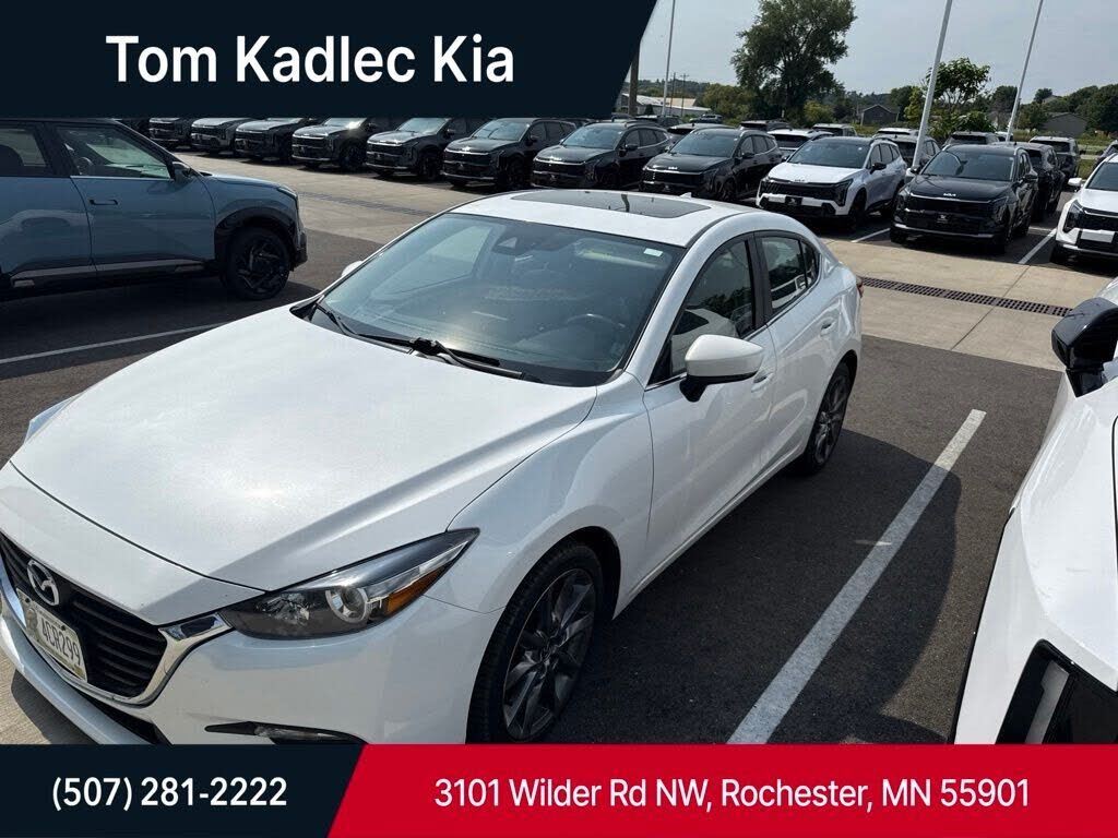 2018 MAZDA Mazda3