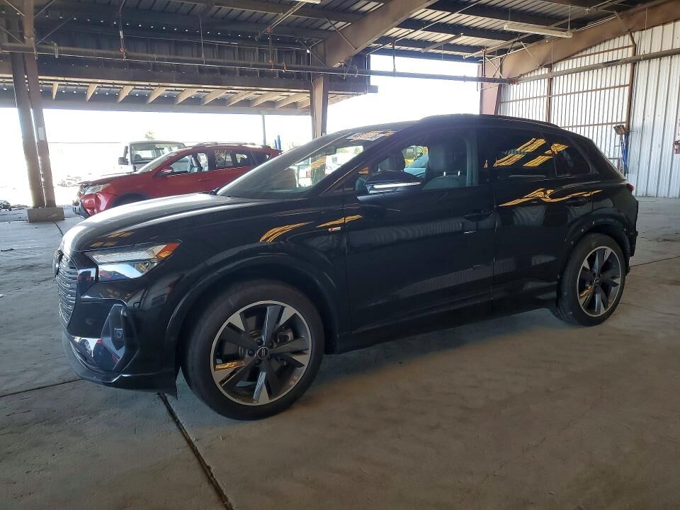2024 AUDI Q4